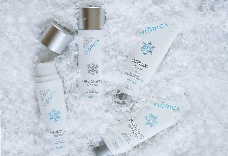 De ce este necesară o rutină de îngrijire diferită, iarna și ce produse se potrivesc pentru acest scop? Mic ghid de întreținere a pielii în sezonul rece