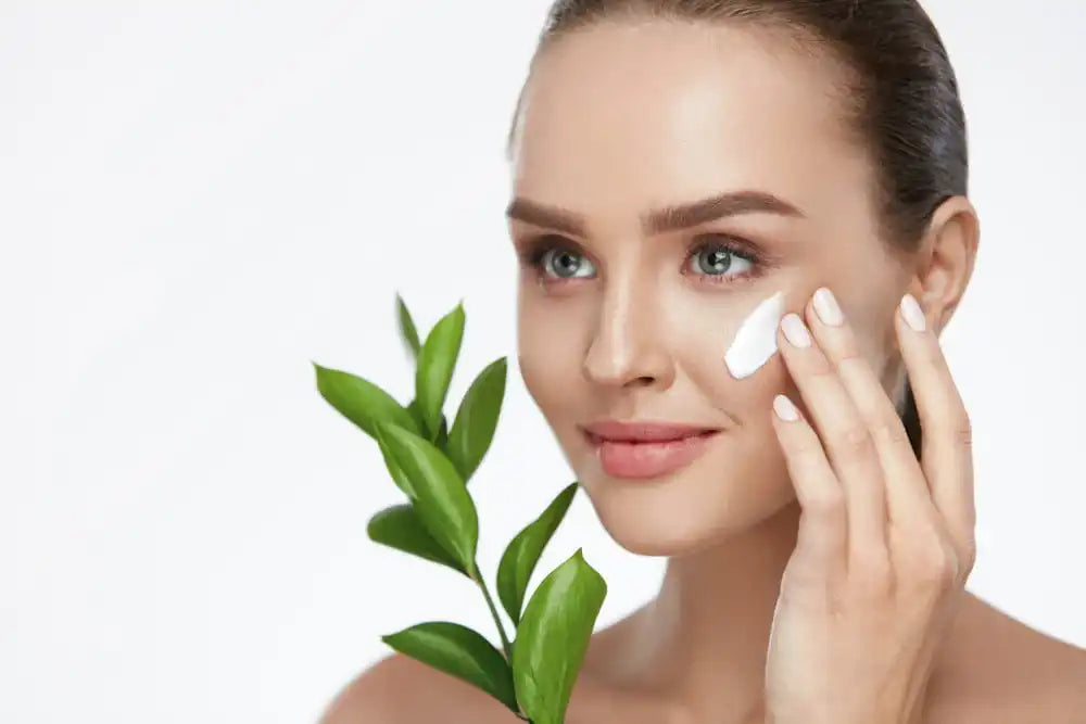 Ce înseamnă etichetele vegan și cruelty-free pe produsele cosmetice?