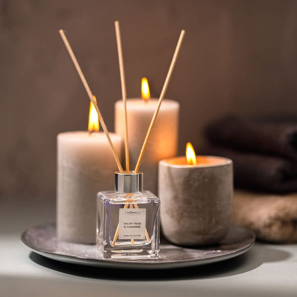 Difuzor de parfum TRANDAFIR DE CATIFEA & CAȘMIR